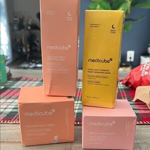 Sold Medicube bundle all new products (as is)